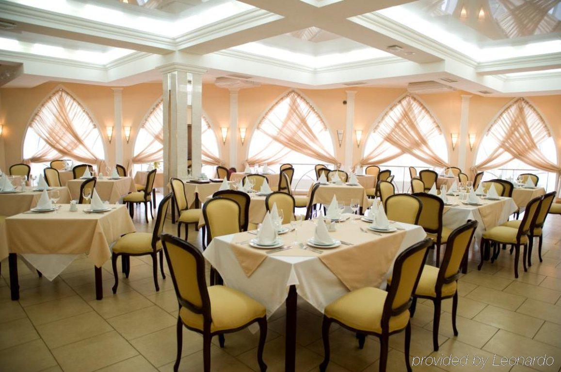 Prince Vladimir Hotel ร้านอาหาร รูปภาพ